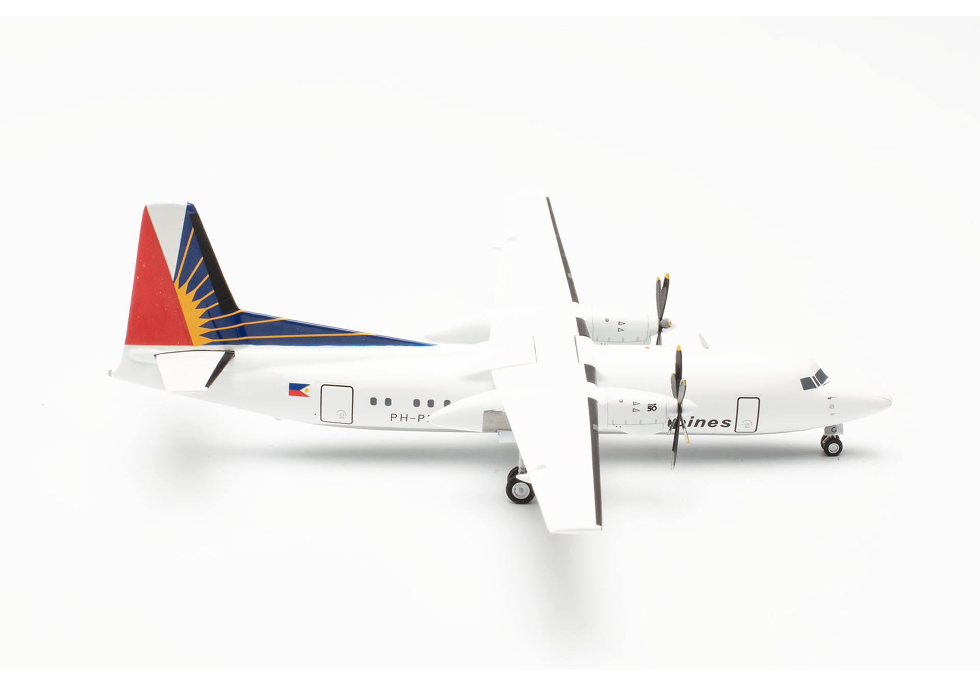 572811 Fokker 50 Philippine Airlines