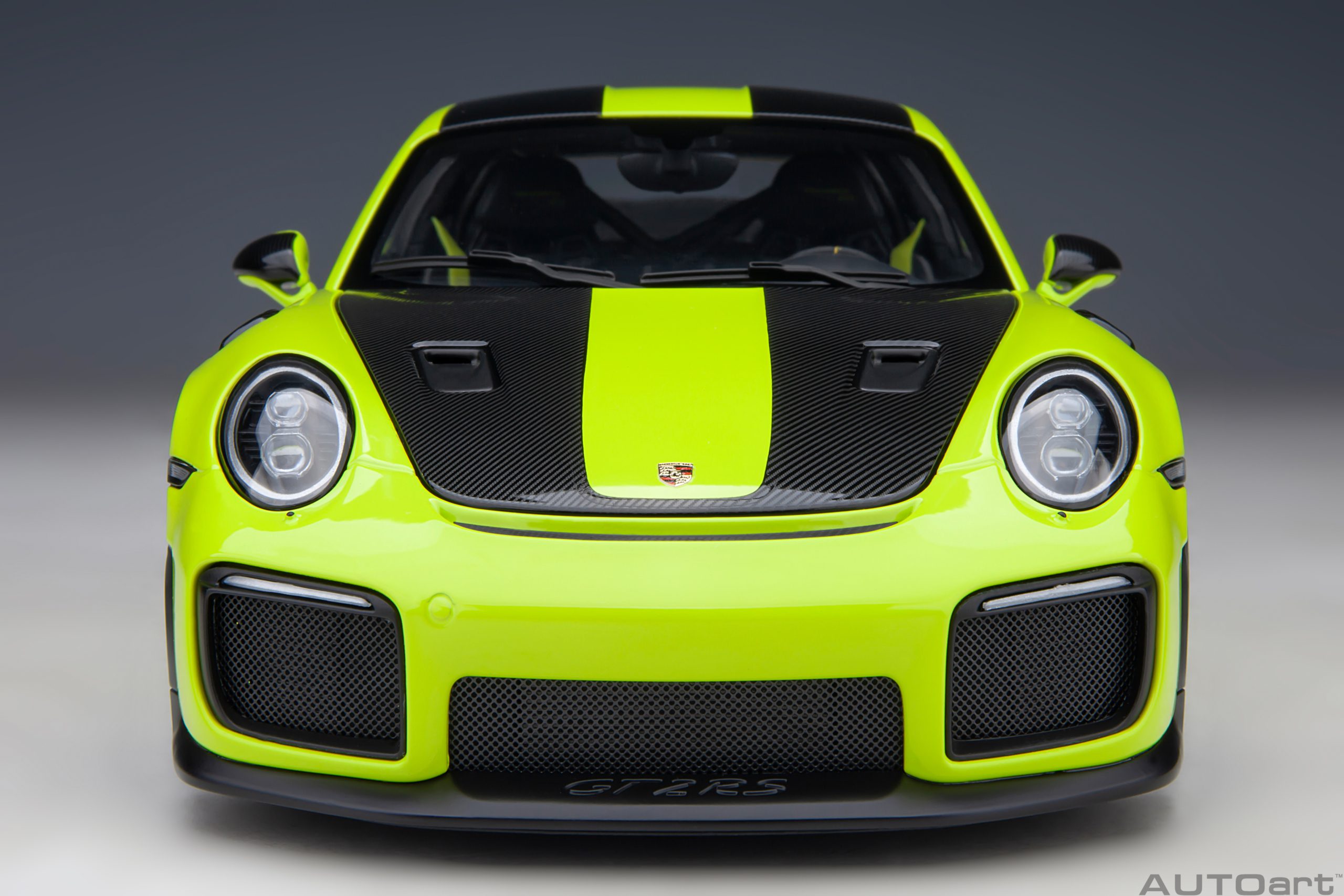 AUTOart 78187 Porsche 911 (991.2) GT2 RS grün