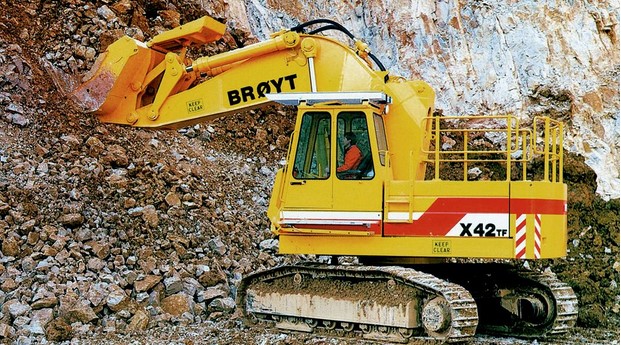 Podszun 1142 Jahrbuch Baumaschinen 2025
