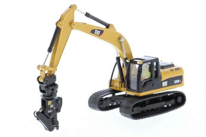 DM Diecast Masters 85652 Cat 320D L Hydraulic Excavator