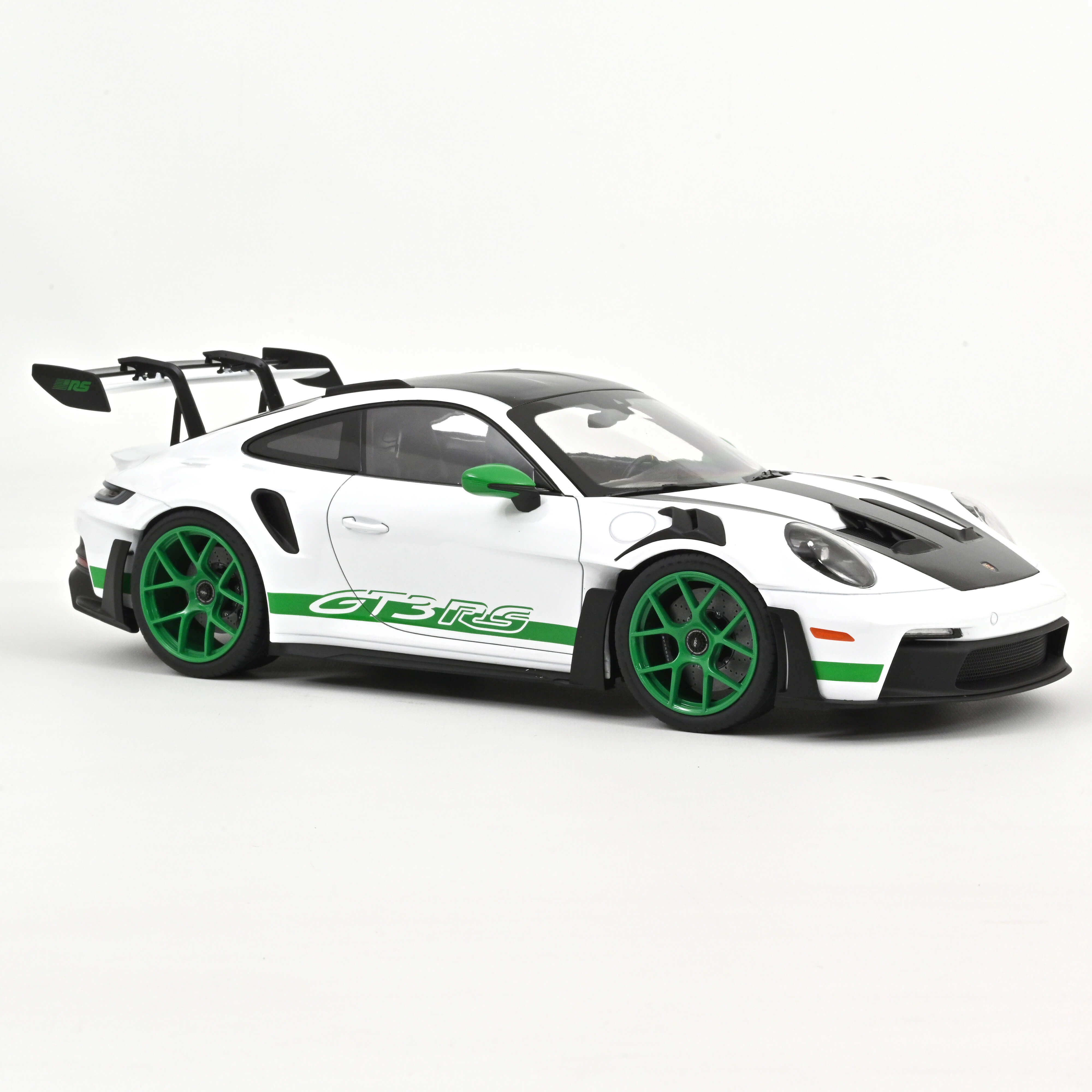 Norev 127535 Porsche 911 GT3 RS Tribute weiß/grün