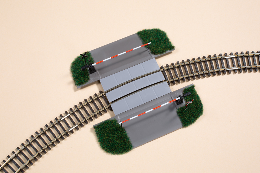 43655 Beschrankter Bahnübergang
