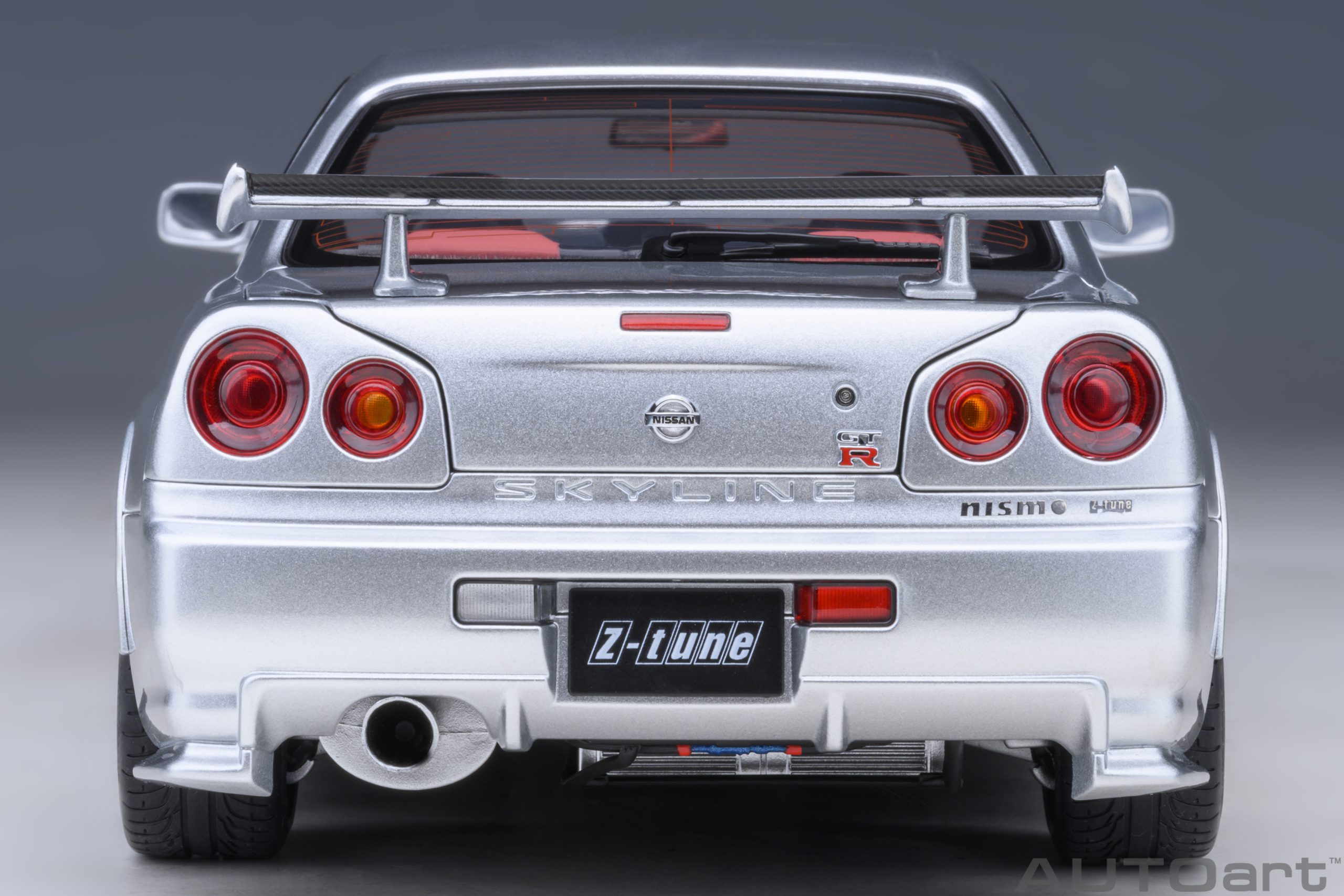 AUTOart 77461 Nissan Skyline GT-R (R34) Z-Tune silber