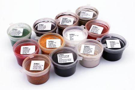 70.000 Pulverset aus 12 Farben