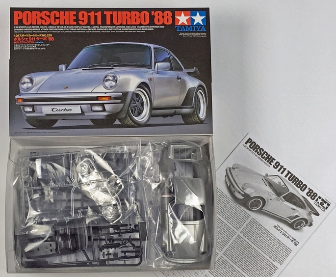 24279 Porsche 911 Turbo 1988 Straßenversion