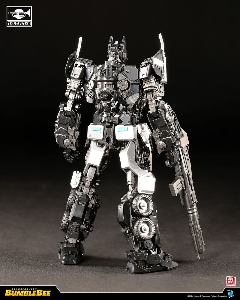Trumpeter 03195 Transformers Series: TF-6 Nemesis Prime