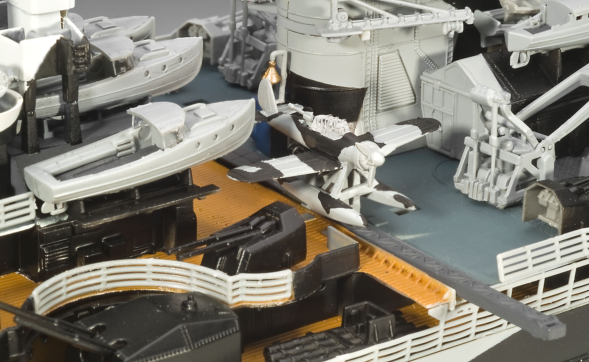 Revell 05096 Battleship Tirpitz