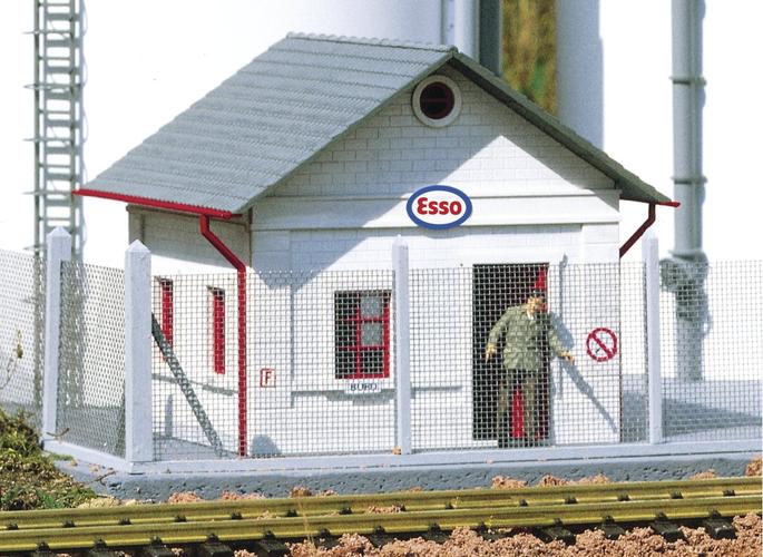 Piko 62037 Tanklager Esso Büro