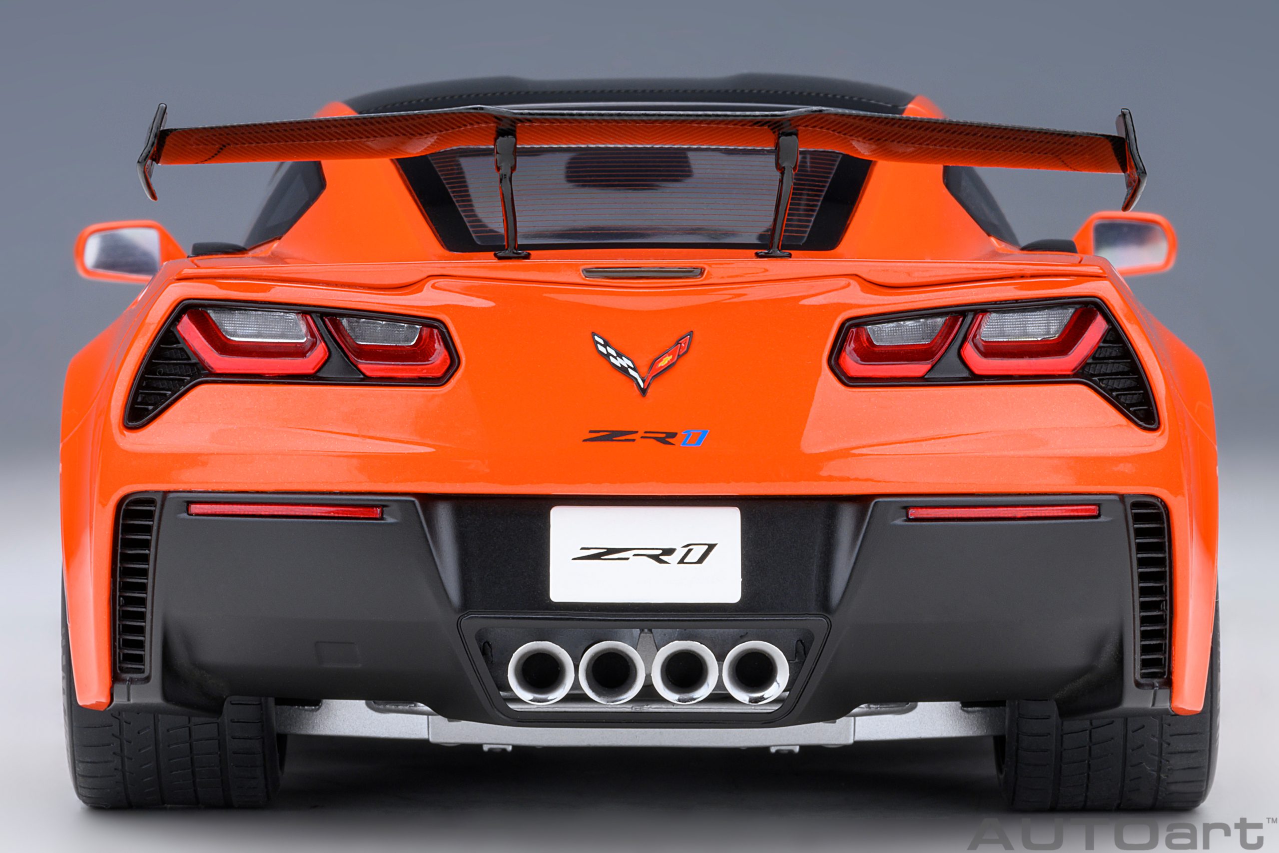 AUTOart 71279 Chevrolet Corvette ZR1 2019 orange