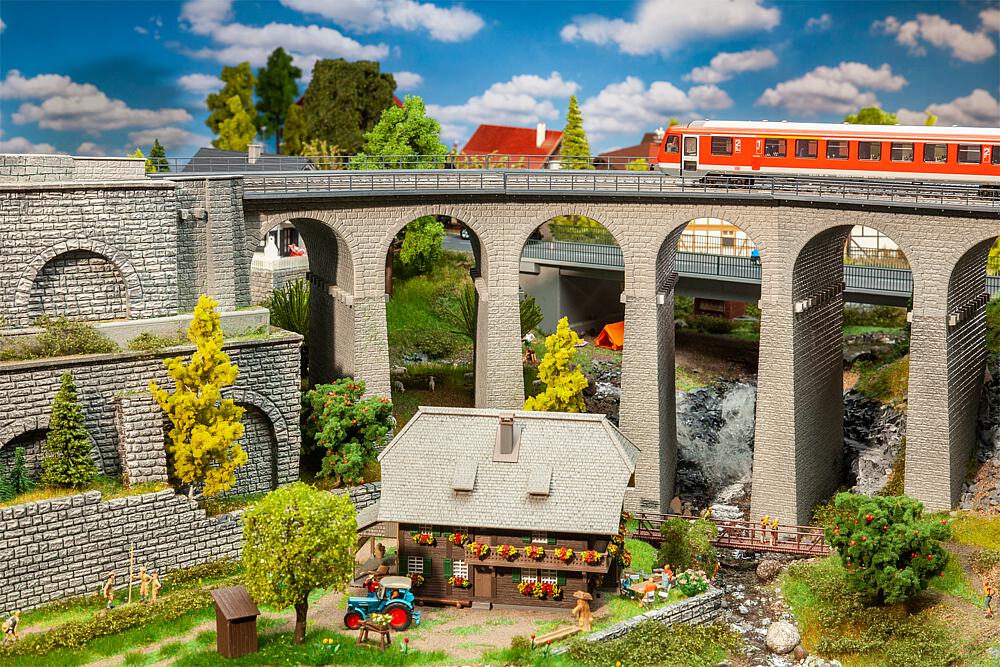 120466 Viadukt-Set, 2-gleisig, gebog