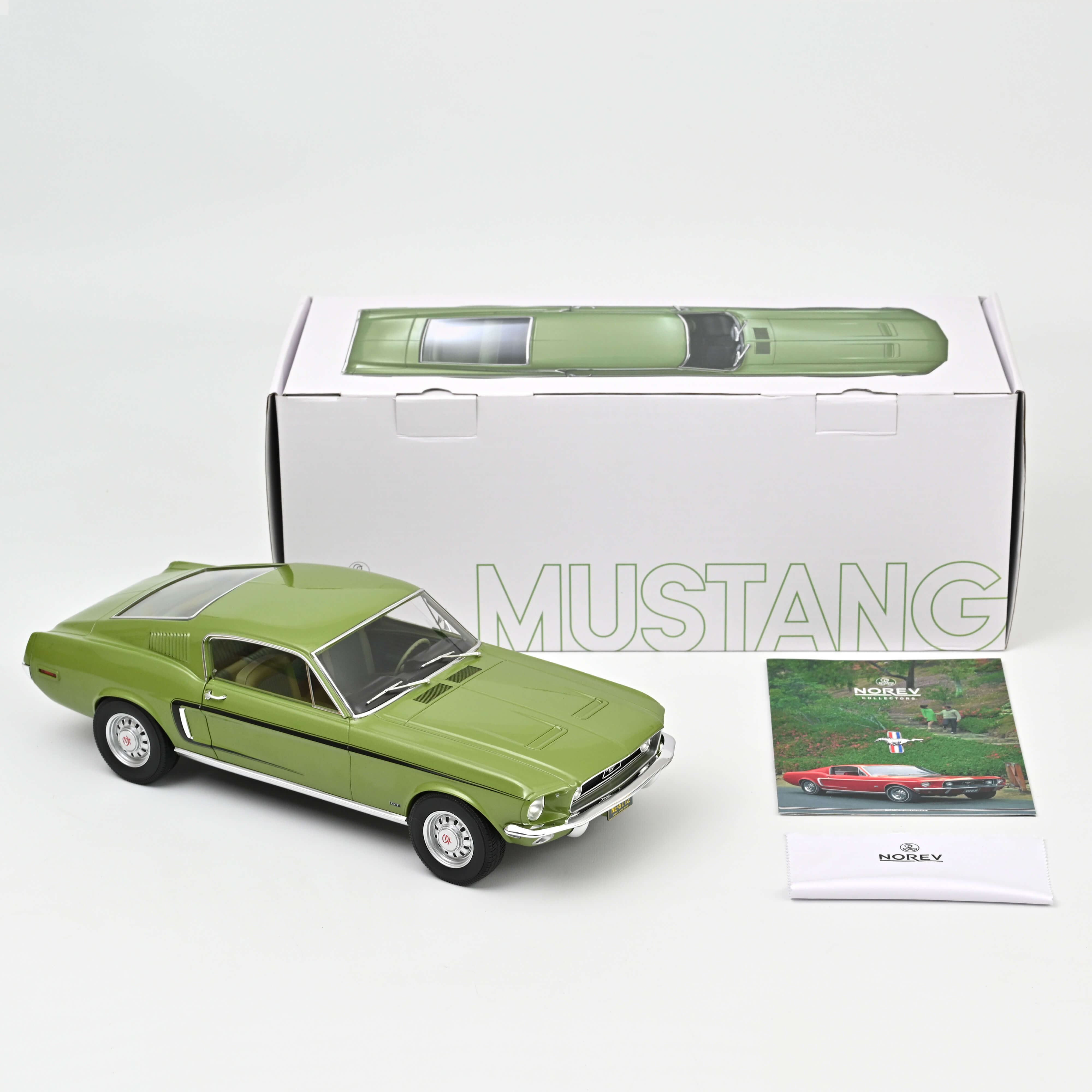 Norev 122704 Ford Mustang Fastback GT Light Green