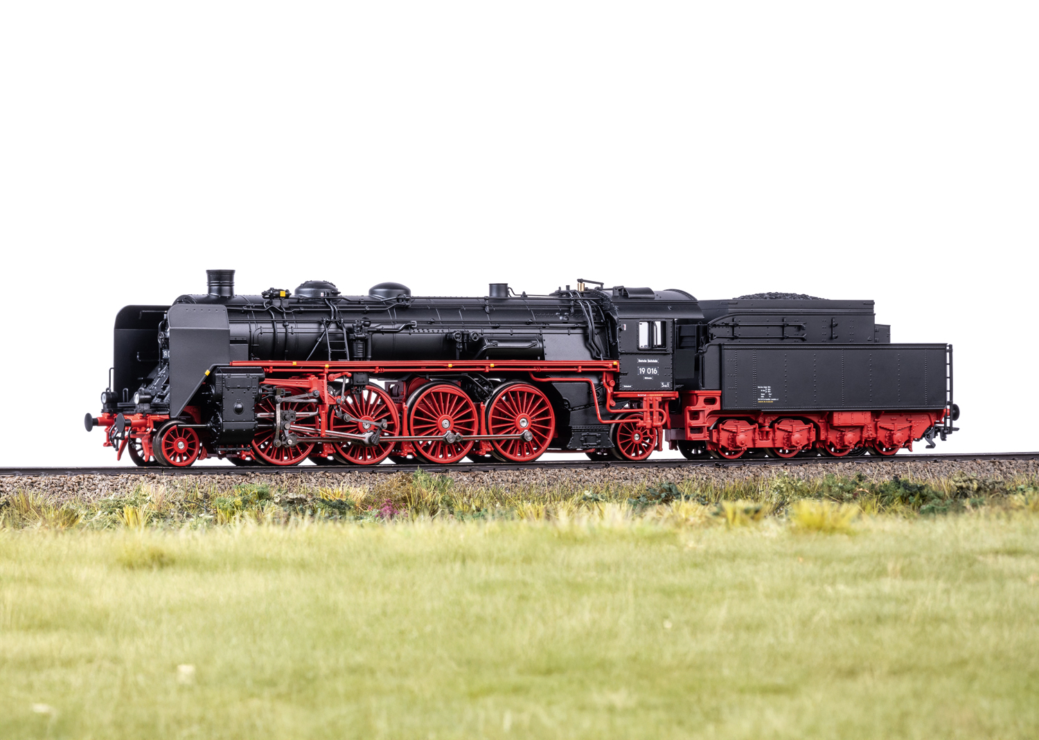 25019 DR Dampflok BR 19 016 Sachsenstolz Ep.3a