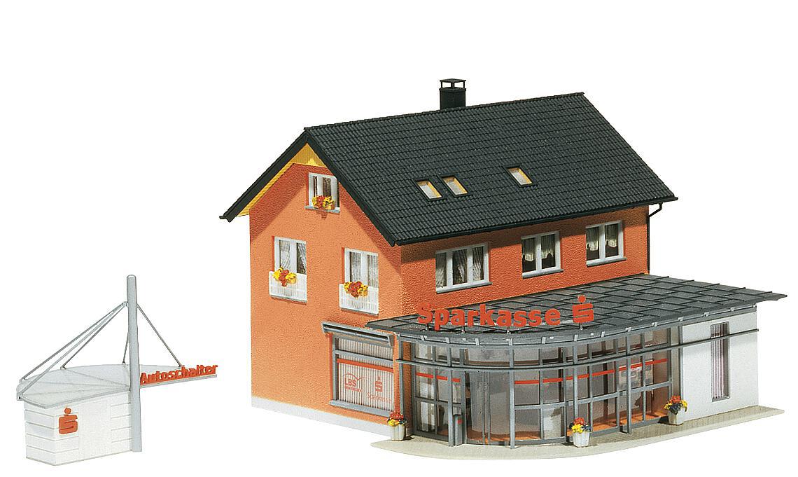 130480 Sparkasse mit Autoschalter