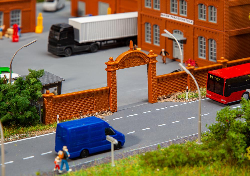 272917 Fabrikmauer