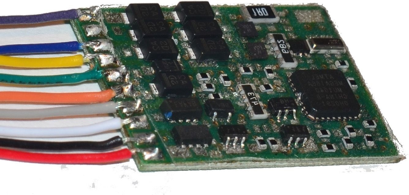 5244 Lokdecoder ohne Schnittstellenstecker