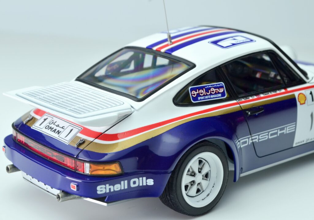 Nunu Model Kit. PN24011 PORSCHE 911 1984 Oman Rally
