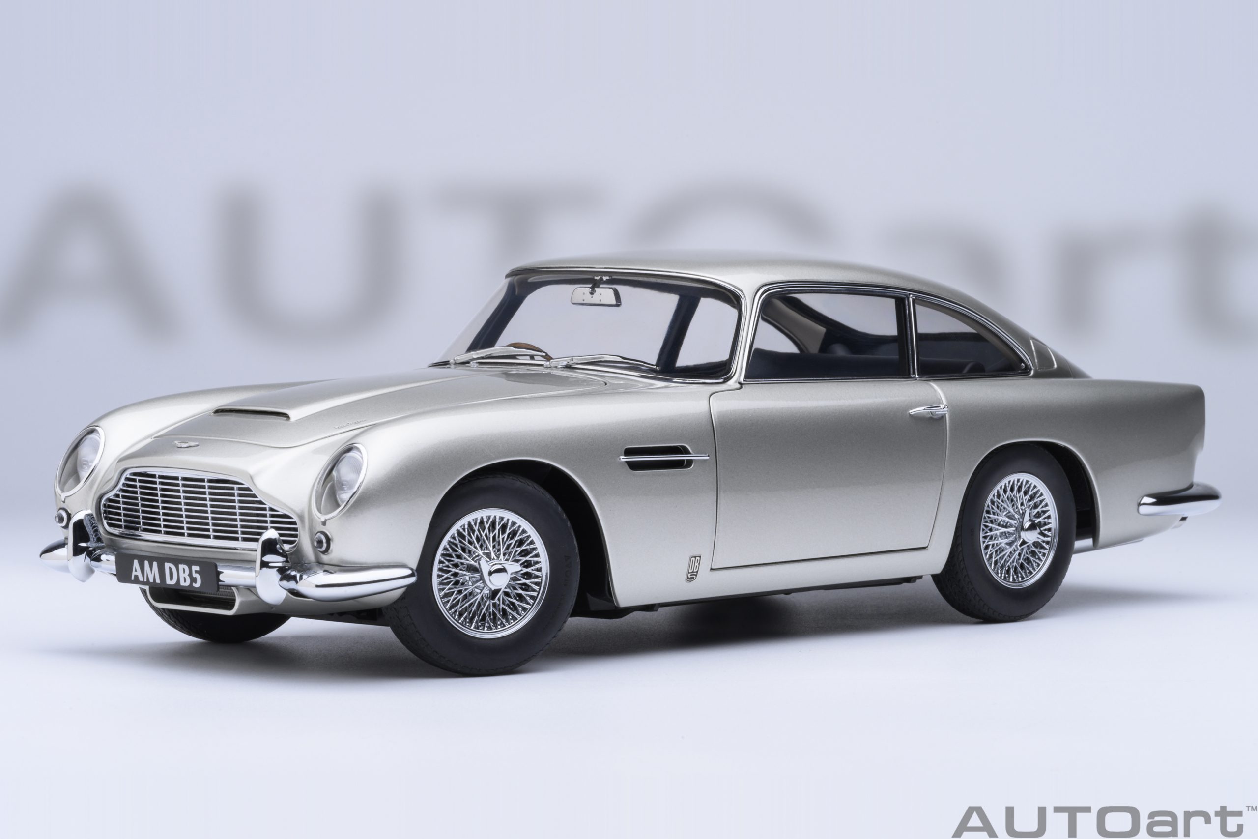 70287 Aston Martin DB5 silber (1964)