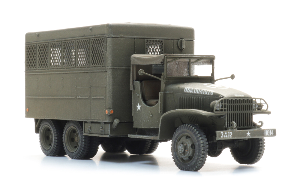 6870733 US GMC CCKW-353 workshop
