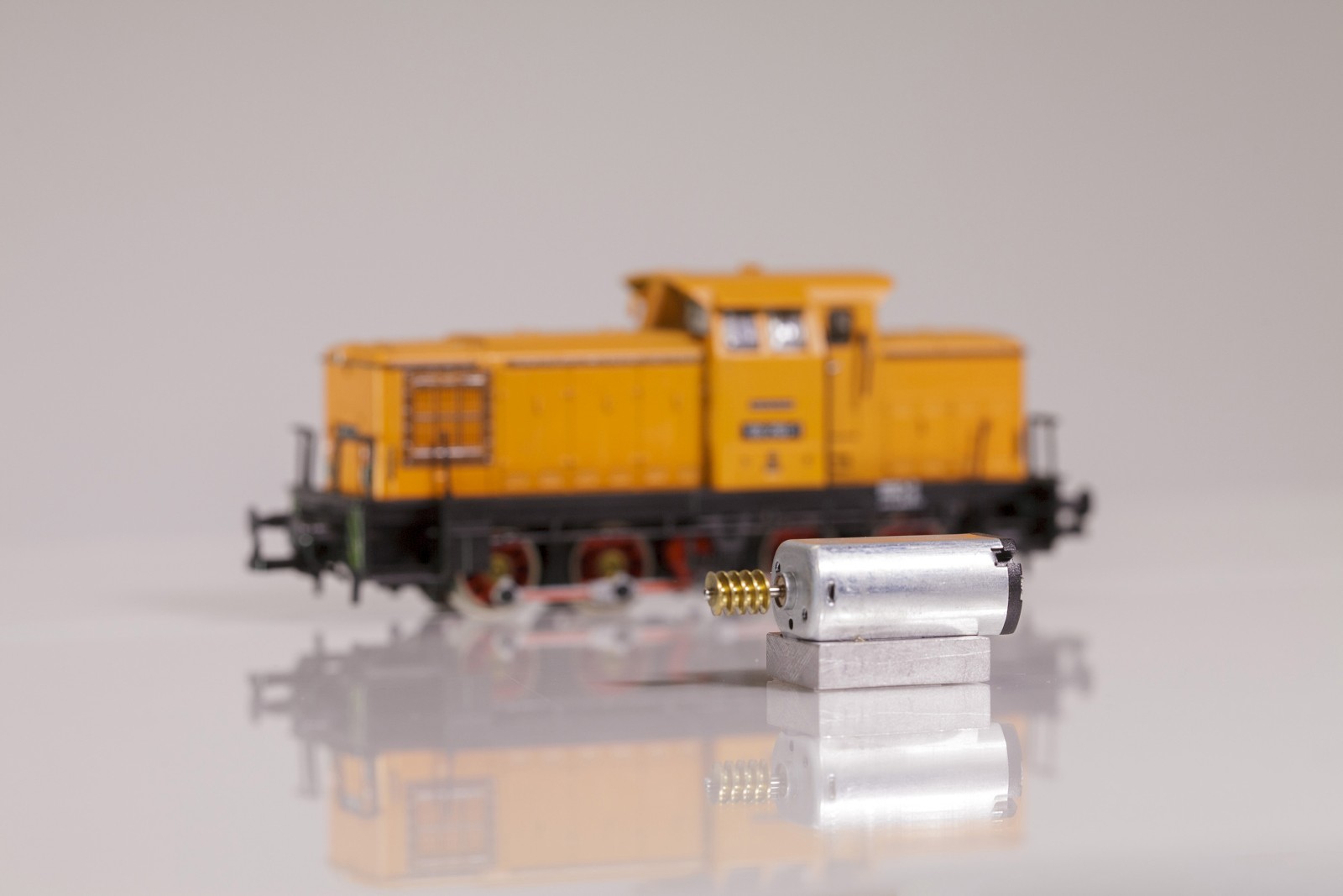 32106 Austauschmotor für BR 106/V60