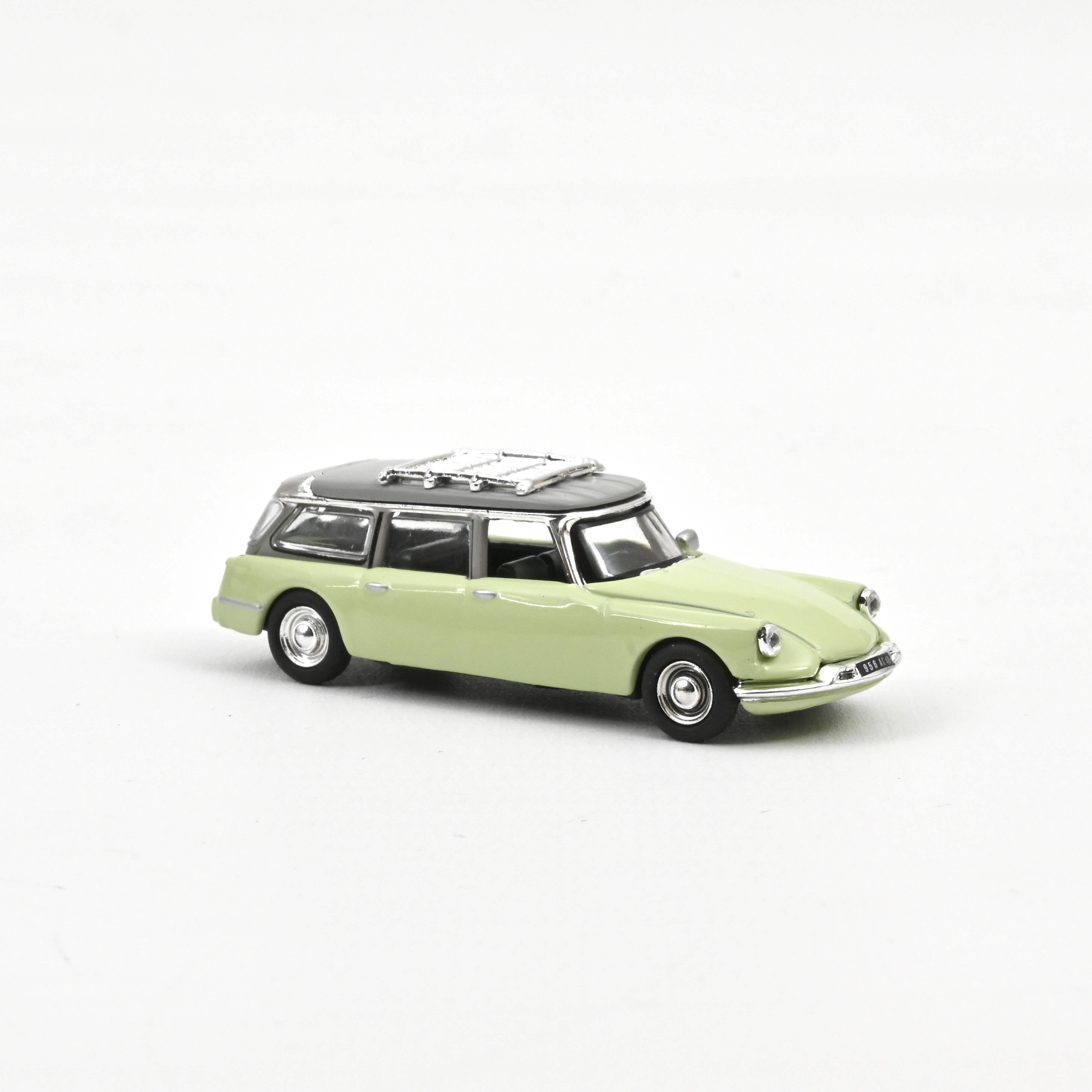Norev 155061 Citroen ID19 Break absinthe (1961)