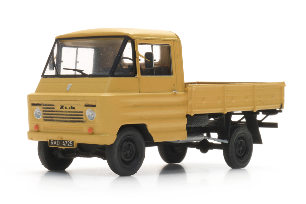 Artitec 387.743 Zuk A11 Pritschenwagen gelb