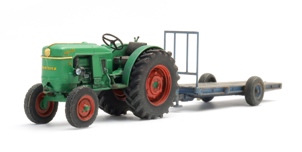 Artitec 387.706 Deutz D30 Obstgartentraktor mit Anhänger