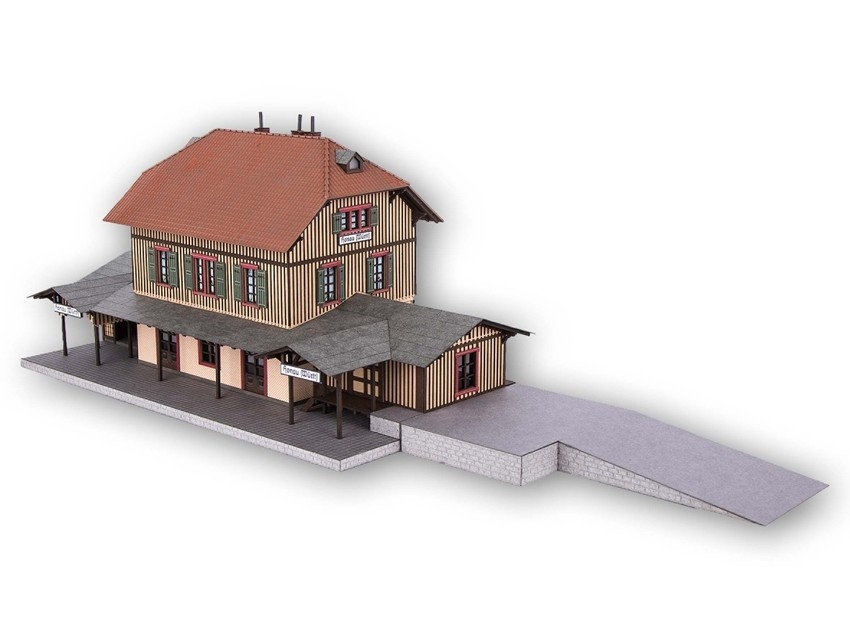 66007 Bahnhof Honau