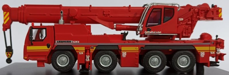 2MGLTMROT Liebherr LTM als Zivilmodell rot Zivil