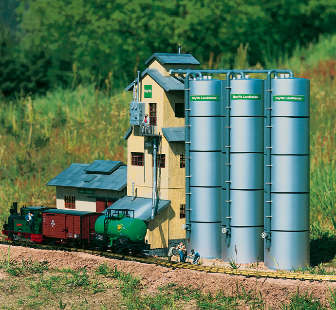 62036 BayWa Silos