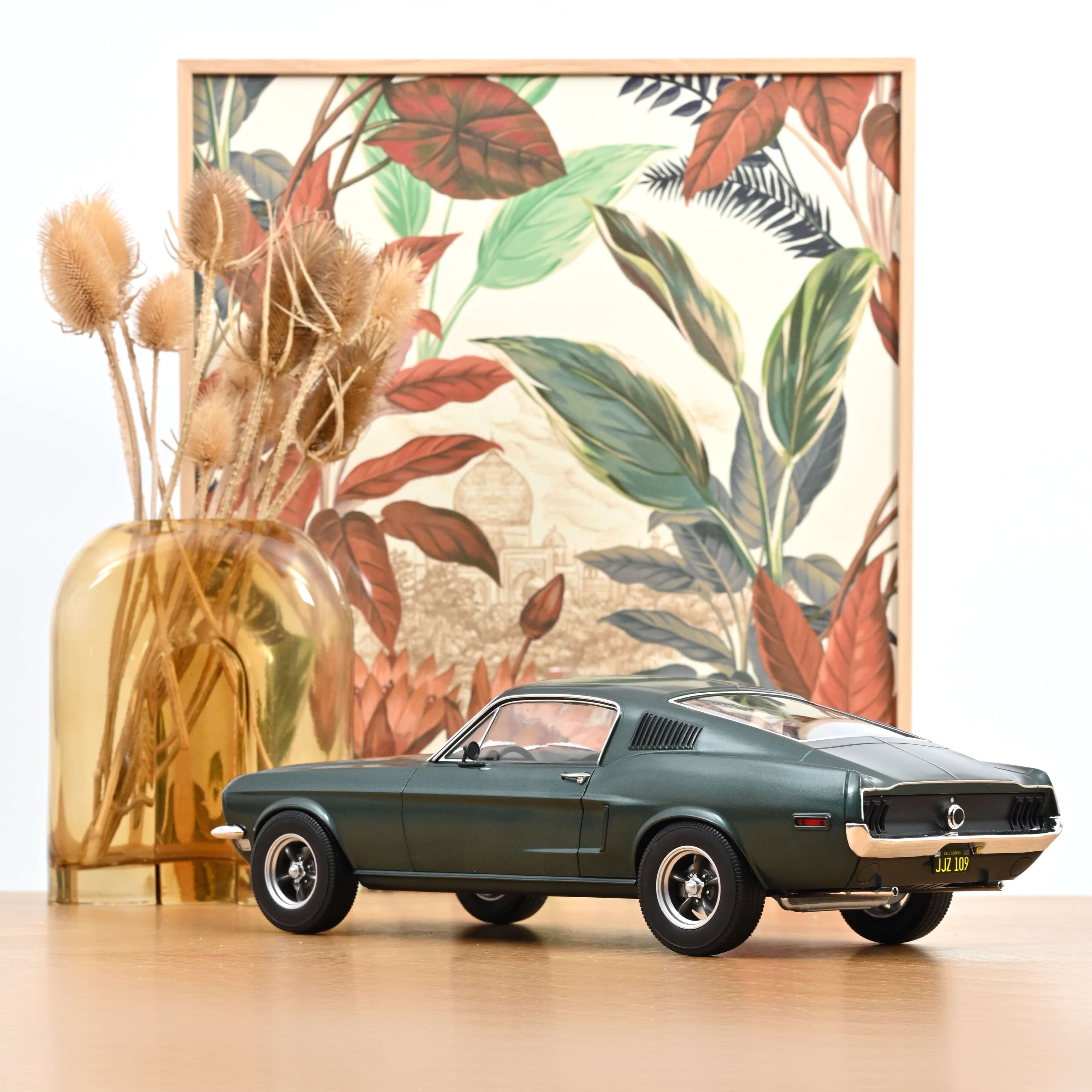 Norev 122702 Ford Mustang Fastback grün-met. 1968