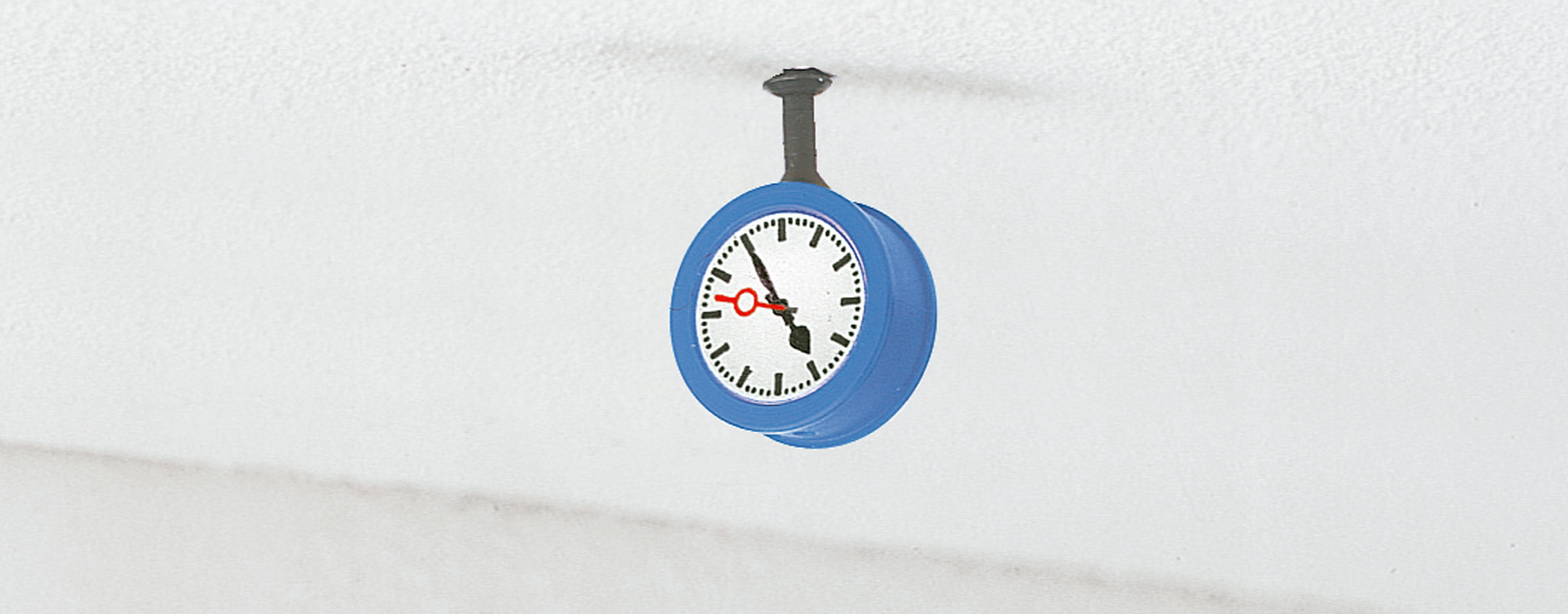 5261 Wanduhr oder Bahnsteiguhr, beleuchtet