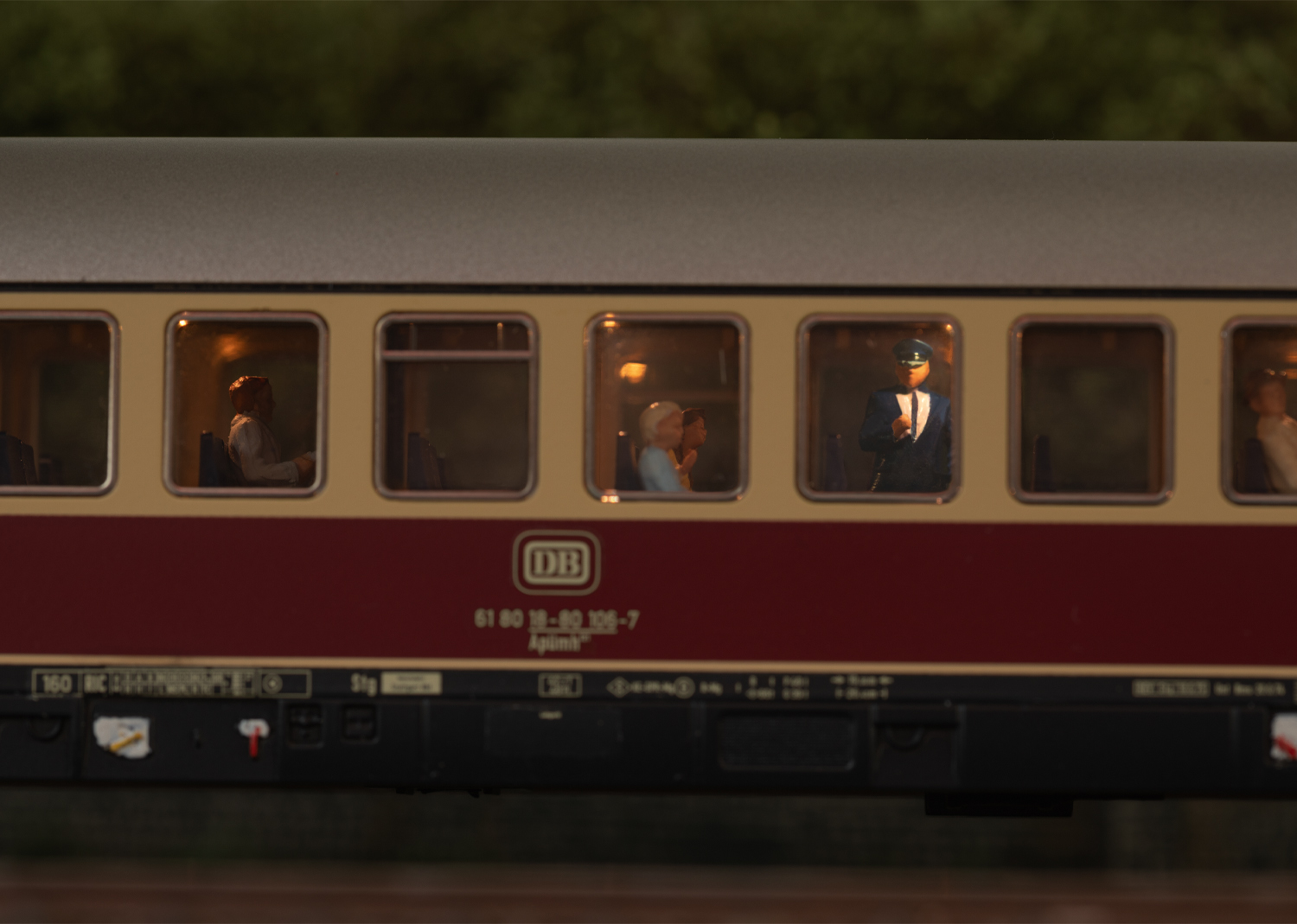 43886 DB Schnellzugwagen Apümh 1.Kl. Ep.4