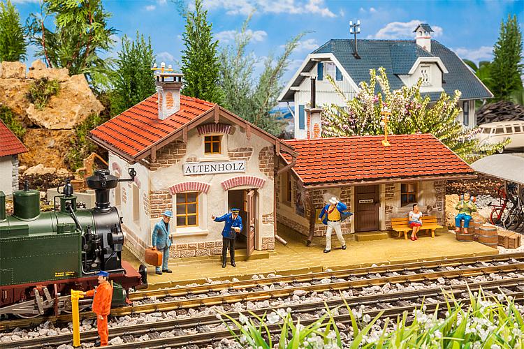 330896 Bahnhof Altenholz