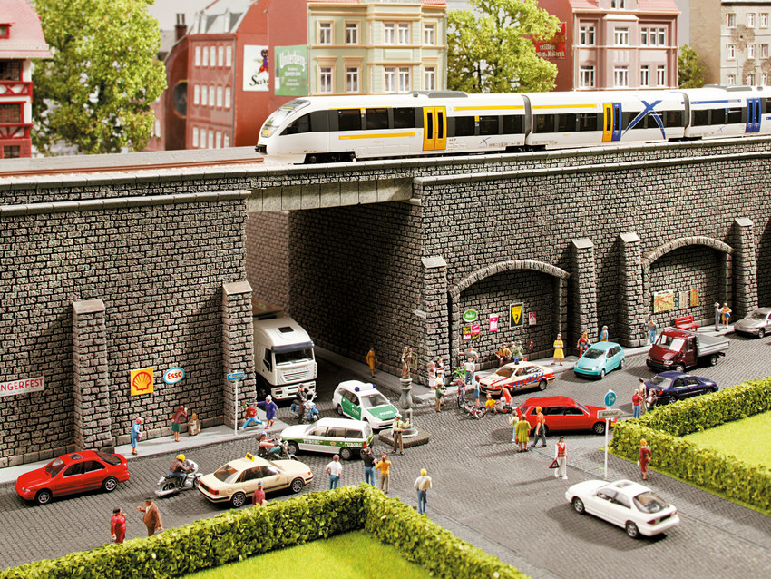 48056 Stützmauer