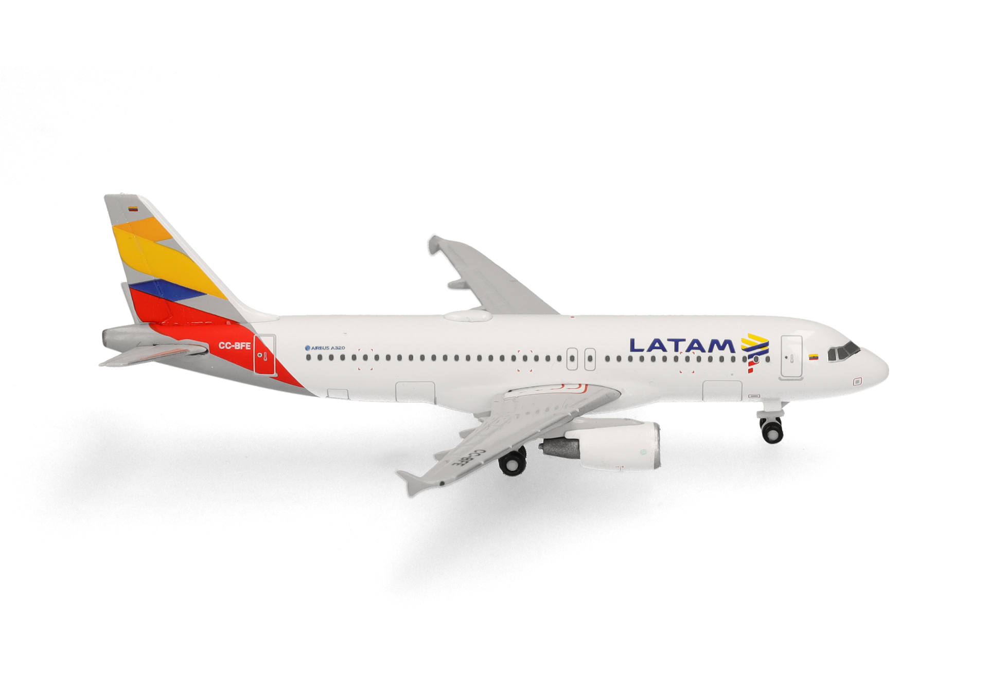538855 Airbus A320 LATAM Airlines Chile