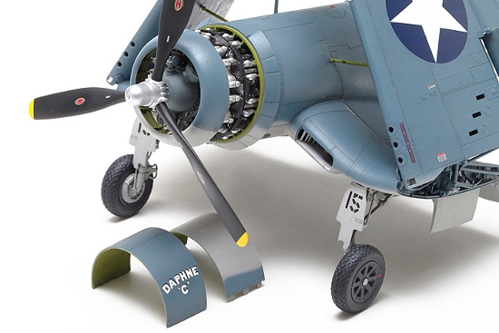 Tamiya 60324 Vought F4U-1 Corsair 'Birdcage'