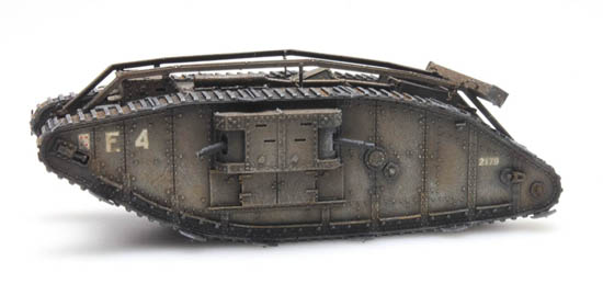 6870179 British Tank Mark IV female 1917 Flirt