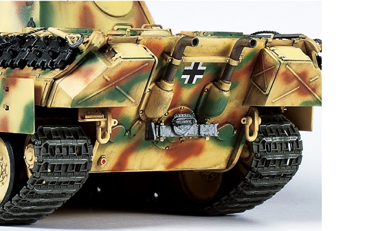 Tamiya 35345 German Tank PzKpfw V Panther Ausf.D