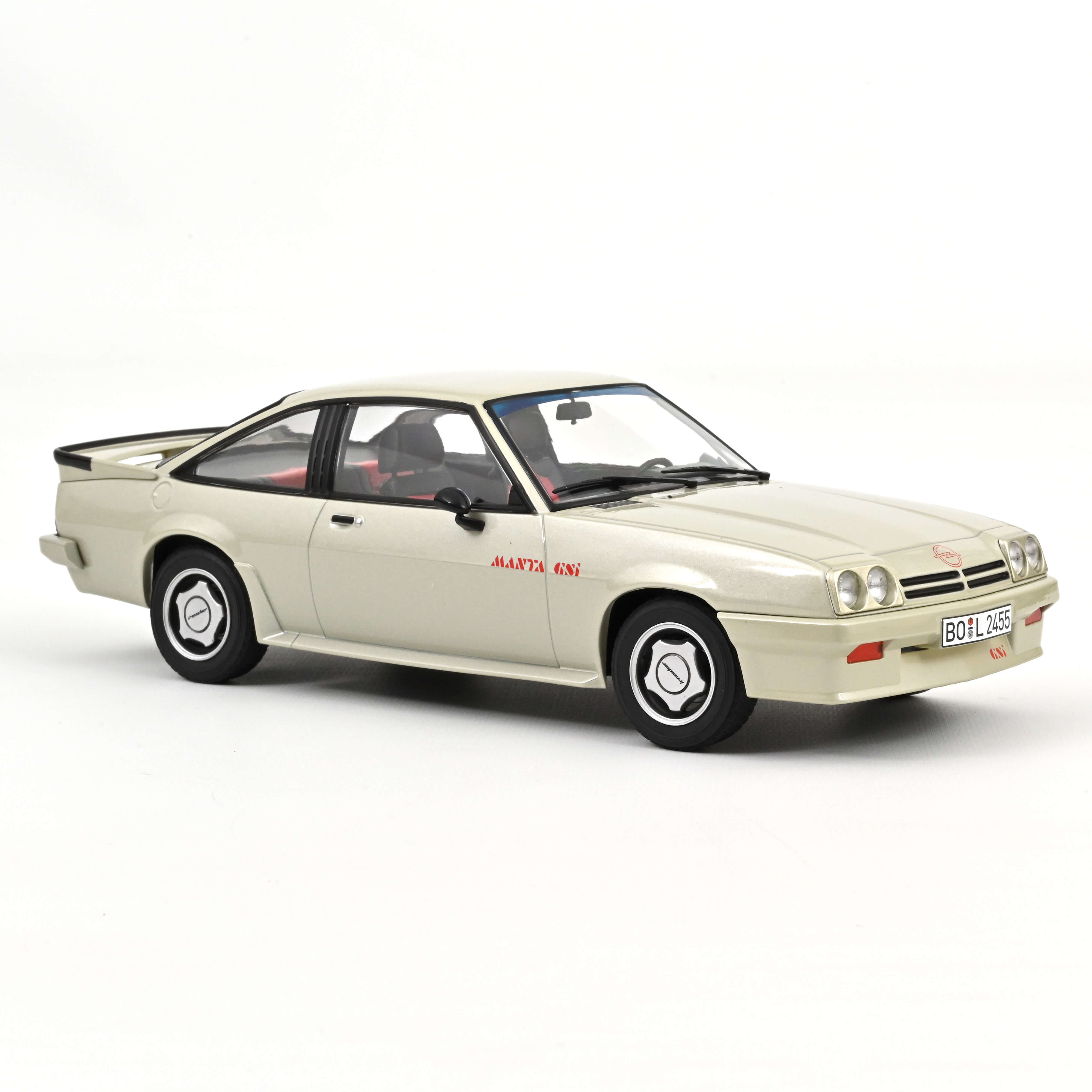 Norev 183307 Opel Manta B GSI platin-met. (1987)