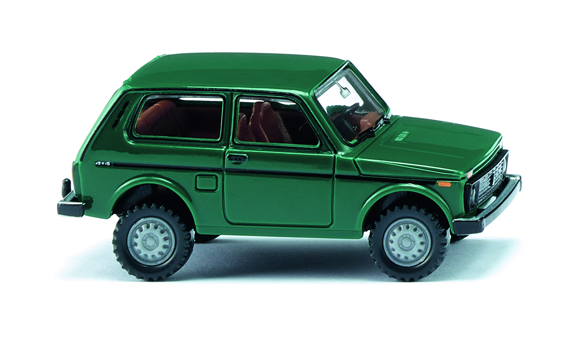 020805 Lada Niva moosgrün