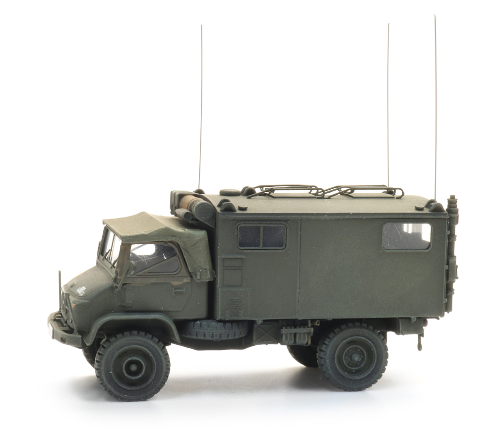 Artitec 1870224 BRD/FR Unimog 404s Funkkoffer
