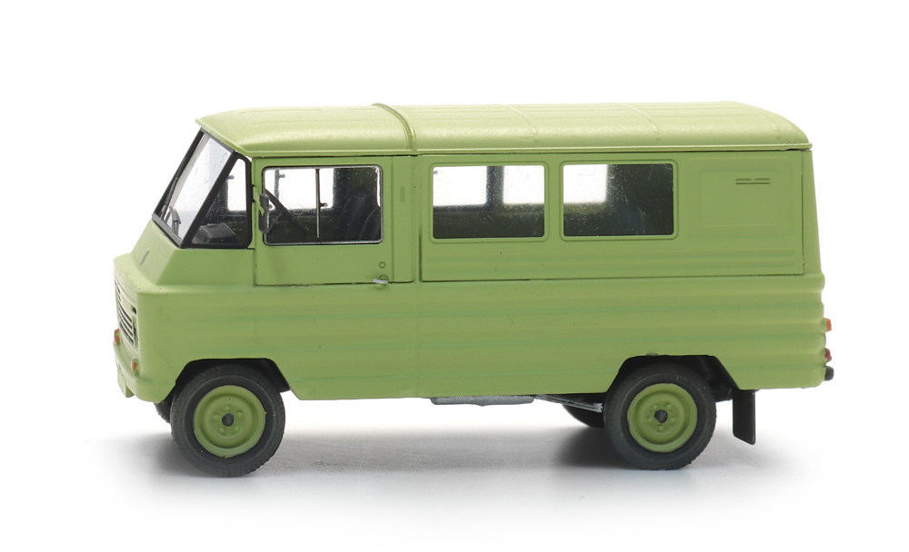 Artitec 387.742 Zuk A06 Kleinbus grün