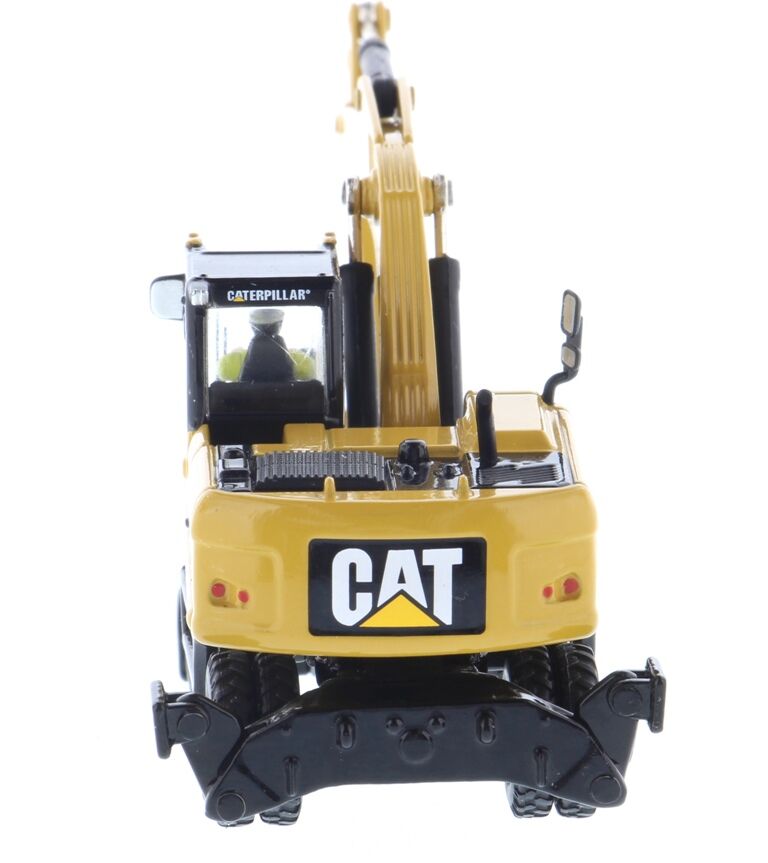 DM Diecast Masters 85177 Cat M318D Mobilbagger