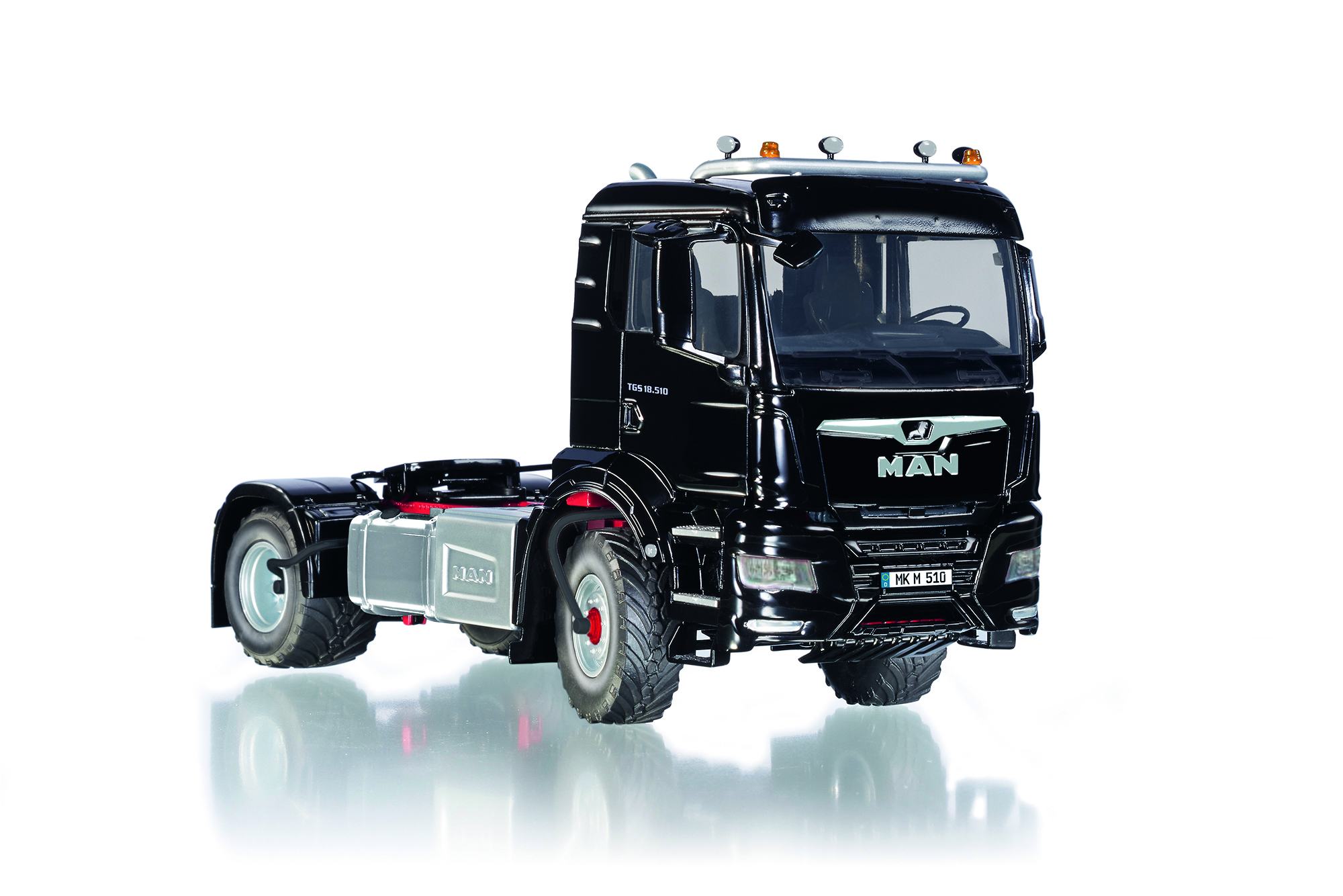 077651 MAN TGS 4x4 SZM (2a) schwarz