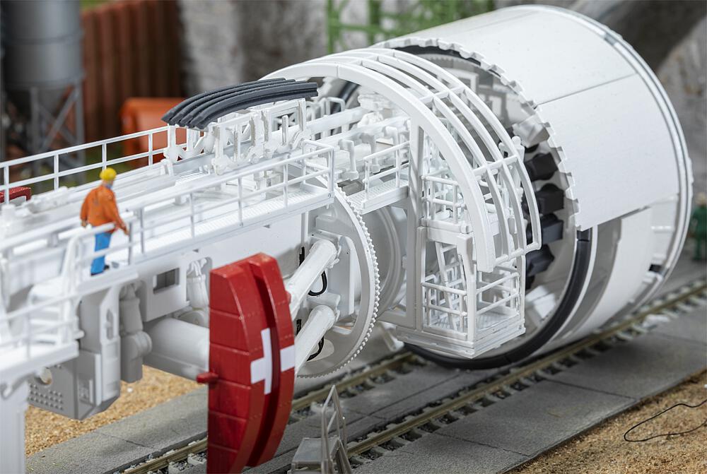130900 Tunnelbohrmaschine Gripper-TBM