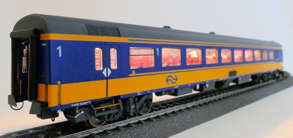 Exact-train 11162 NS Reisezugwagen ICRm 1.Kl. Apmz Ep.6
