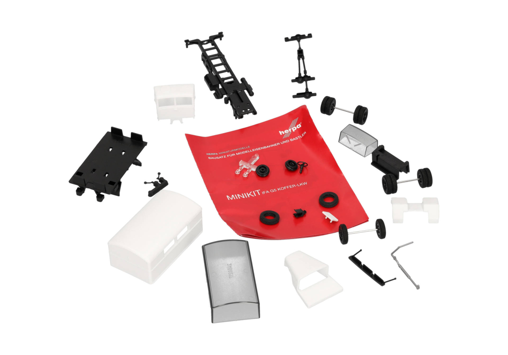 014199 MiniKit: IFA G5 Koffer-LKW (3a)