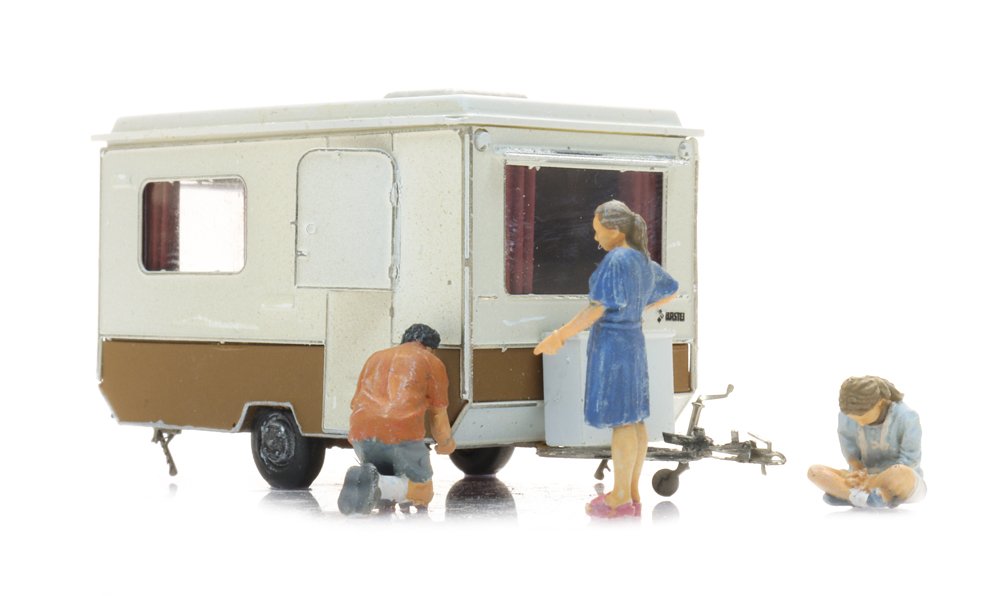 387.726 DDR Wohnwagen 'Bastei' auf dem Campingp