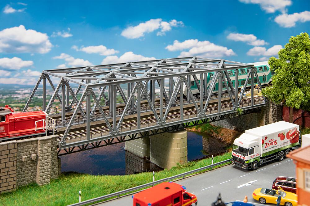 120497 Stahlbrücke, 2-gleisig