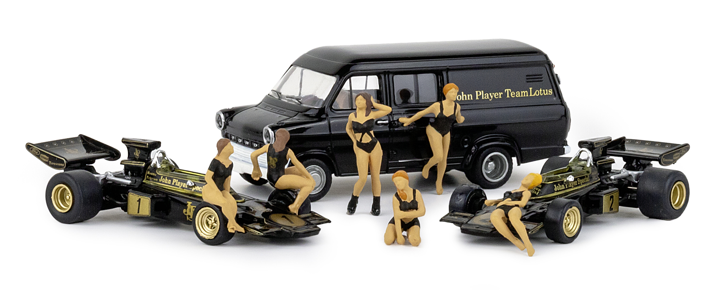 22889 Set: Lotus 72 & 6 PR-Girls&Transporter